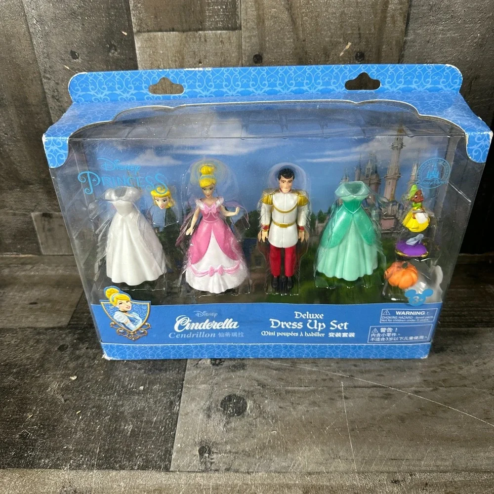 Disney Parks Princess Cinderella Mini Doll Dress Up Deluxe Play Set